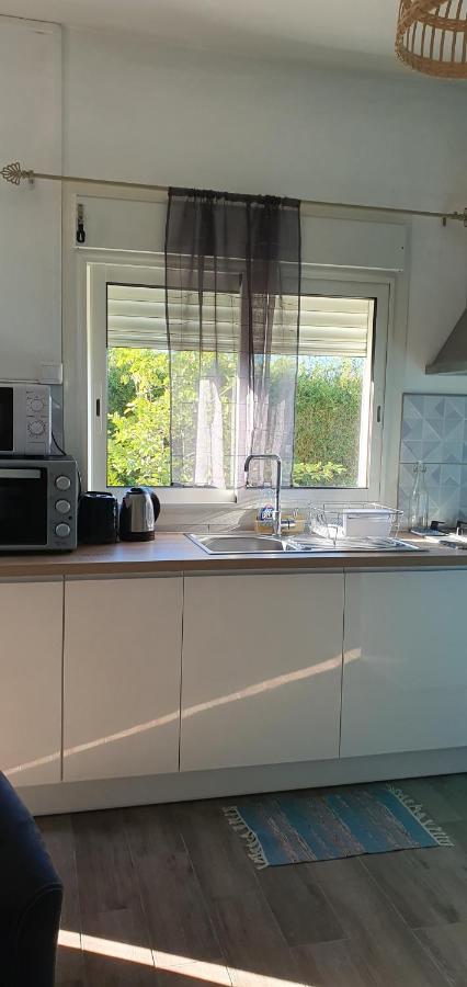 Meuble Chez Gilbert Apartment เลอ ตอมปง ภายนอก รูปภาพ